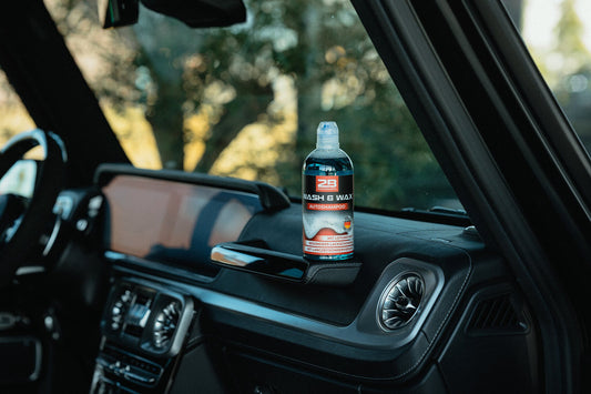 2B Performance Wash & Wax Autoshampoo 500 ml – im Fahrzeug